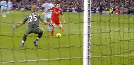 Downing missed a great chance at 0-0 Downing missed a great chance at 0-0